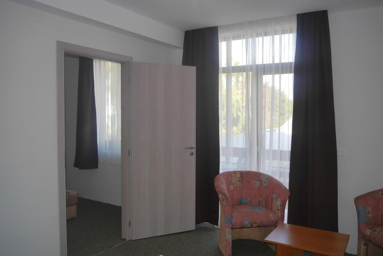 Hotel Tagore Balatonfured Exterior photo